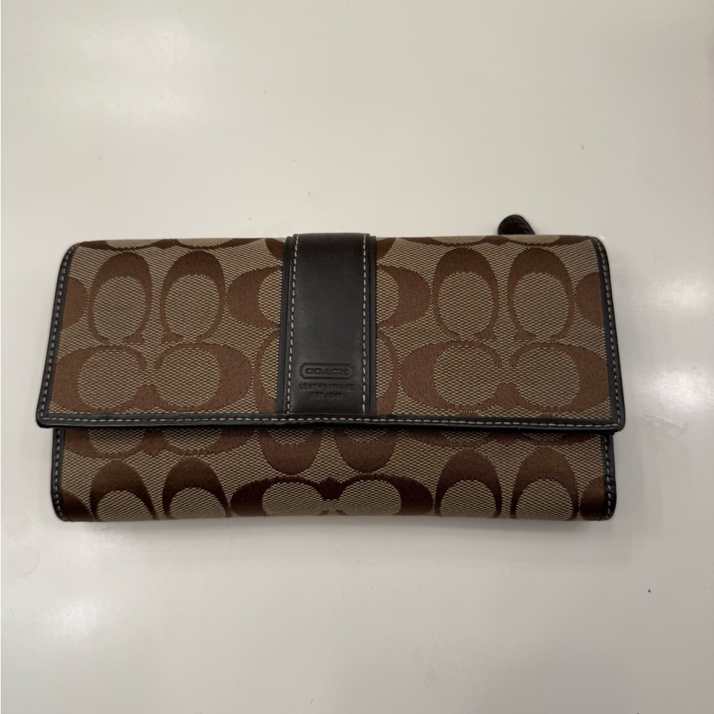 Coach Signature Brown Wallet